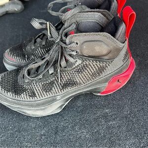 Nike Air Jordan XXXVII (GS) Black Red Kids Basketball Sneakers Size 3.5 Youth